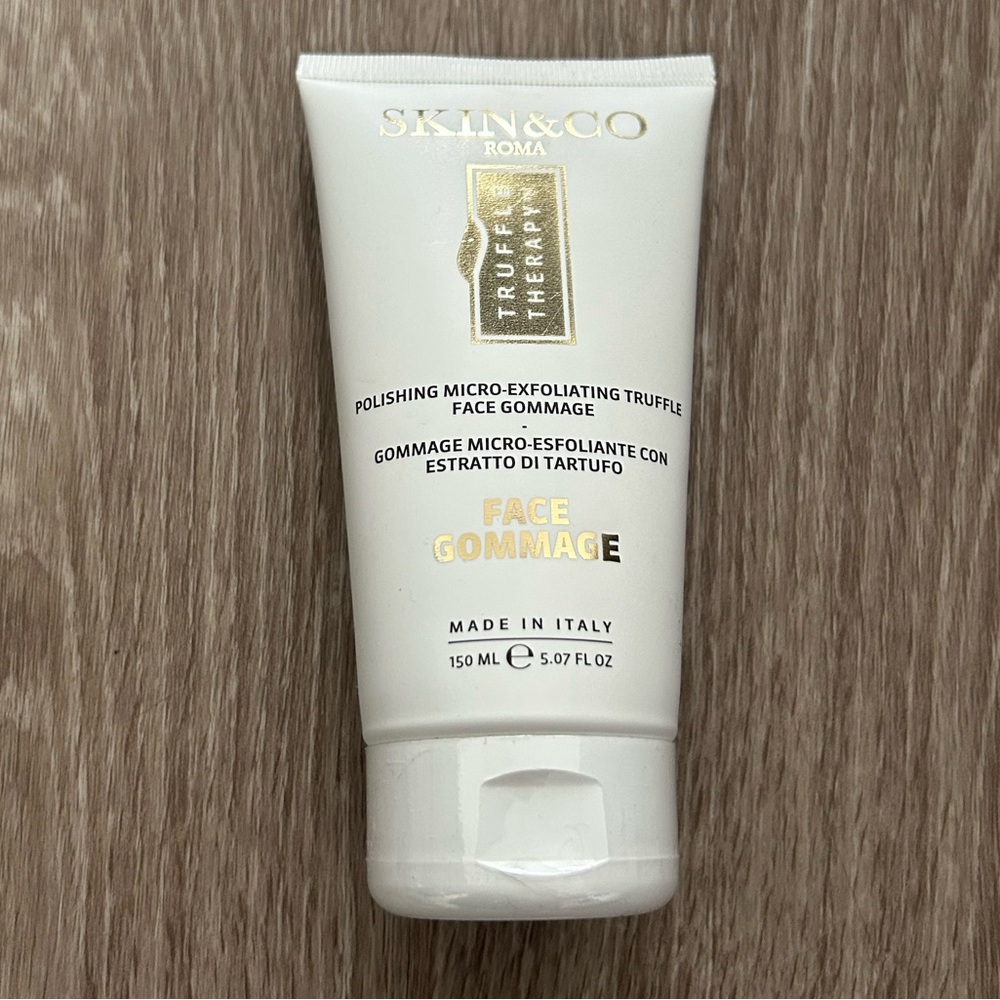Skin & Co Polishing Micro Exfoliating Truffle Face